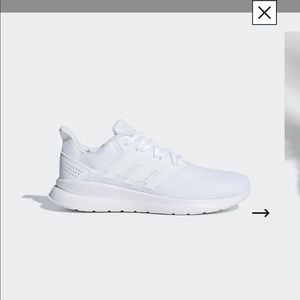White adidas tennis’s shoes